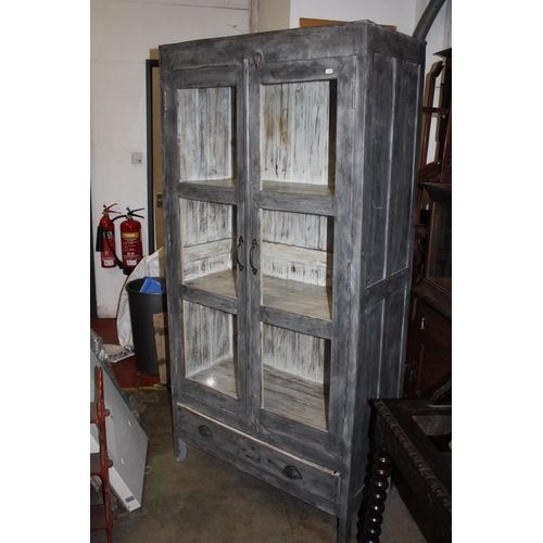 1479 - Heavy painted 2 door cabinet with drawer under 72