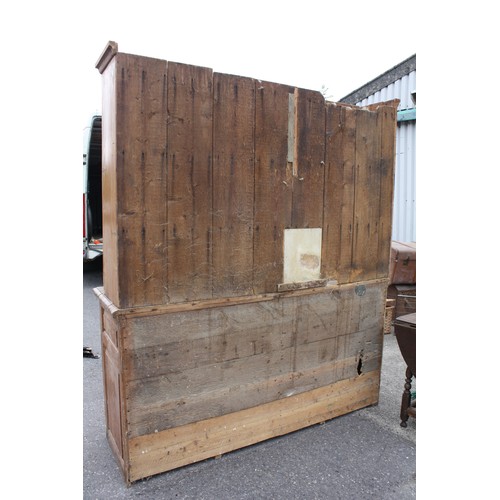 1462 - Large pine country dresser 81 1/2