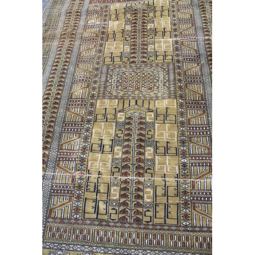 1490 - Tribal pistachio ground rug 78