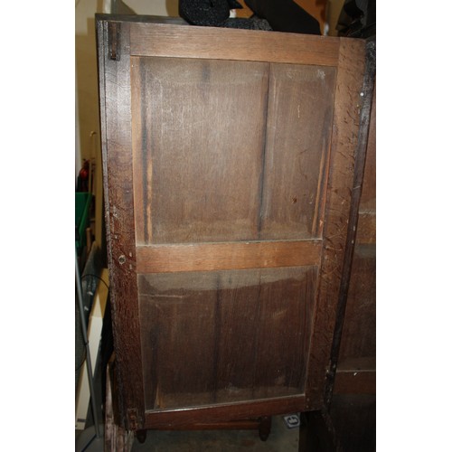 1470 - Antique oak clipped & pegged cupboard with 2 drawers with key