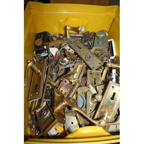 Carton brass handles, locks etc