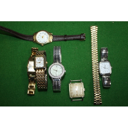 1071 - Group assorted wrist watches