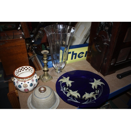 1384 - Glass vase, decorative plate, cheese dome etc