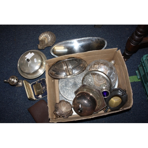 1532 - Box plated ware, coasters etc