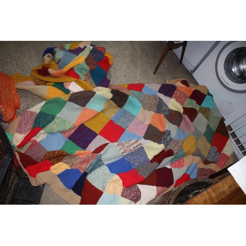 1795 - 2 retro knitted throws approx. 80