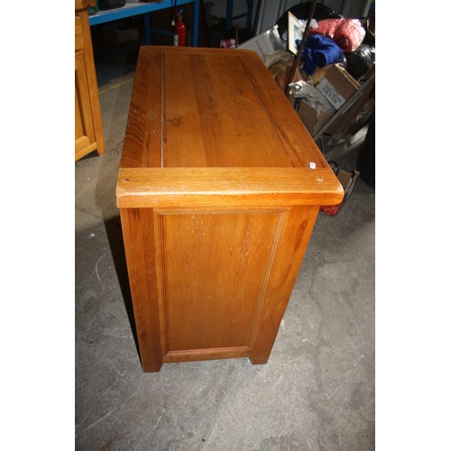 1798 - Oak 2 door 2 drawer sideboard- good condition apart from slight rubbing on left hand side.31