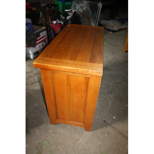 1798 - Oak 2 door 2 drawer sideboard- good condition apart from slight rubbing on left hand side.31