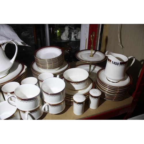 1450 - Large quantity Paragon Holyrood table ware & quantity tea & coffee cups