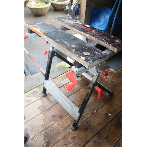 88 - Folding workbench