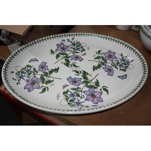 710 - Large oval Portmeirion platter 20