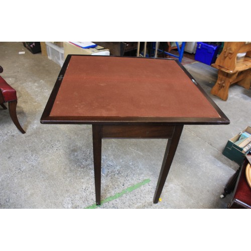 1442 - Foldover card table- scratches to top 29