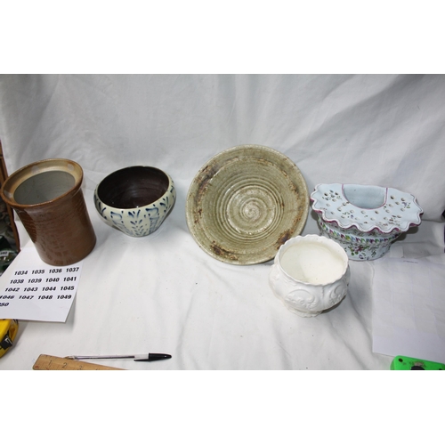 1034 - Assorted pottery etc- wall pocket a/f