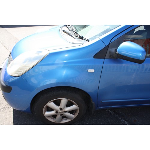 1 - Nissan Note 1.6 petrol automatic 5 seat car MOT till 16.9.23 . 41,042 miles- with 2 keys, some sligh... 