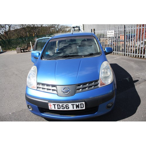 1 - Nissan Note 1.6 petrol automatic 5 seat car MOT till 16.9.23 . 41,042 miles- with 2 keys, some sligh... 