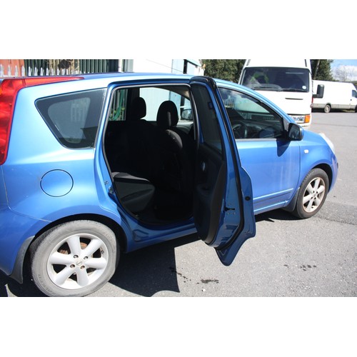 1 - Nissan Note 1.6 petrol automatic 5 seat car MOT till 16.9.23 . 41,042 miles- with 2 keys, some sligh... 