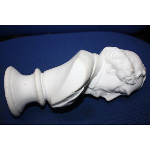 627 - Parian bust Gentleman 8 1/2