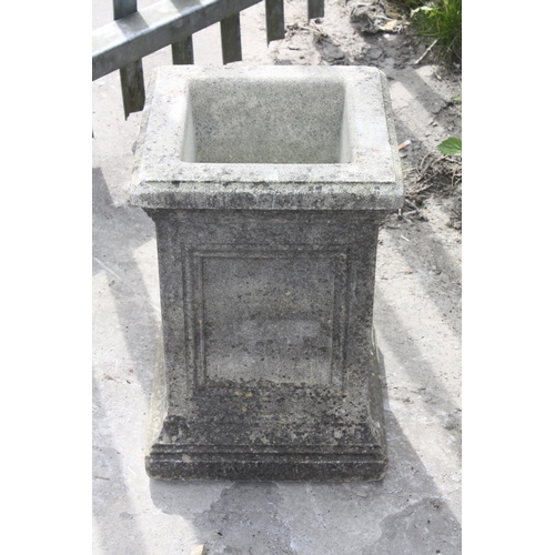 1 - Concrete plinth/ planter 19 1/2