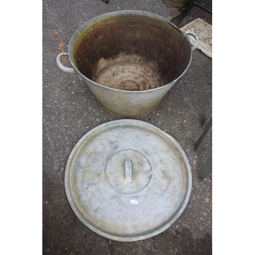 30 - Galvanised pot & lid 9 /2