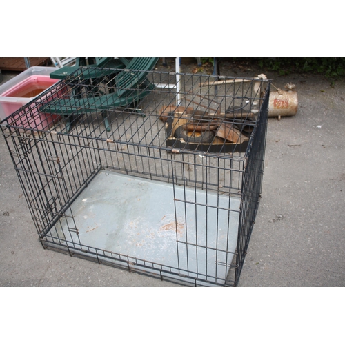 157 - Large metal dog crate 27