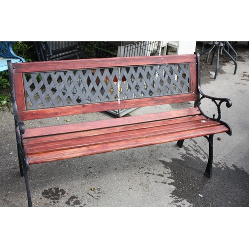 160 - Metal & wood garden bench 49