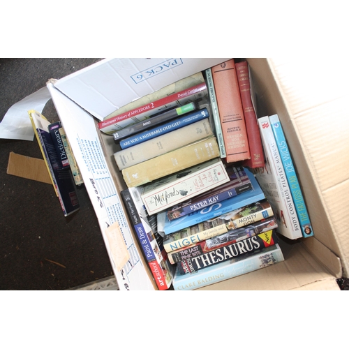 297 - Box books etc