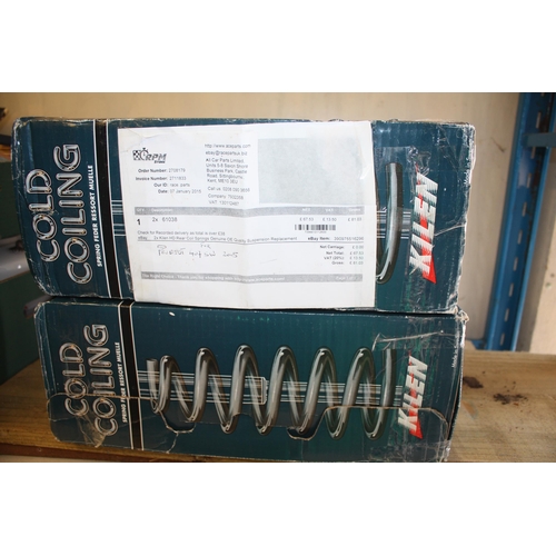 305 - 2 new Peugeot rear coil springs