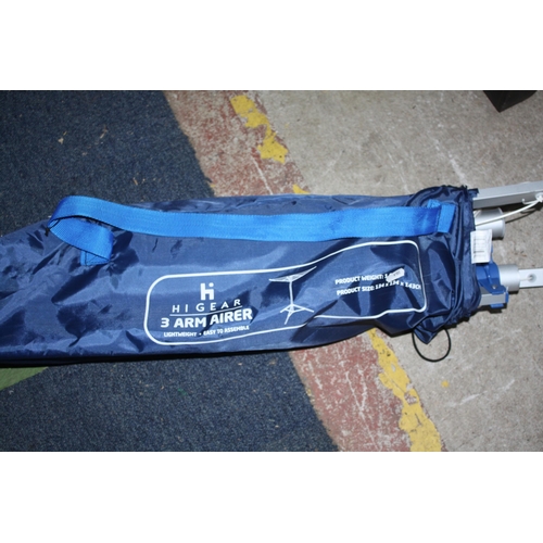 375 - High Gear 3 arm clothes airer