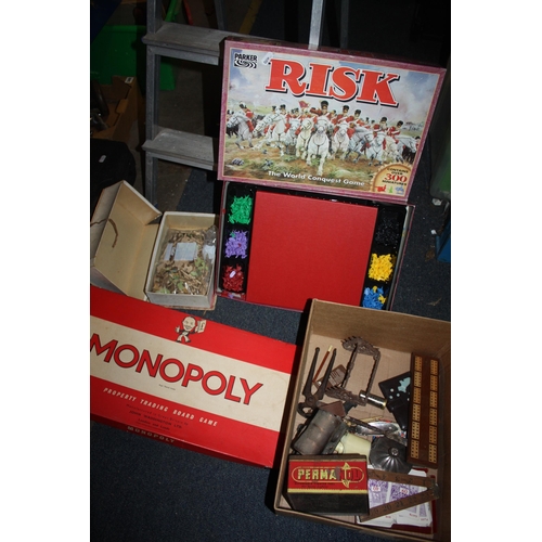 412 - Boxed Risk game, jigsaw, Monopoly etc