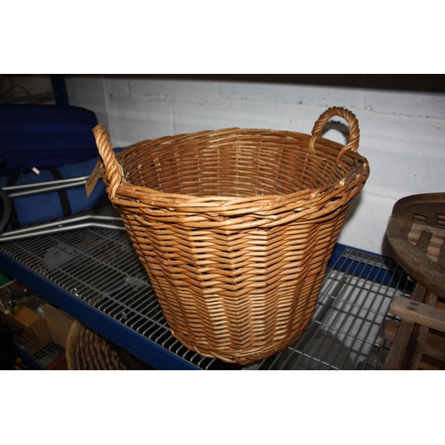 484 - Wicker log basket 14