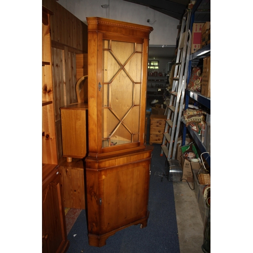 1794 - Glazed top corner cabinet 71