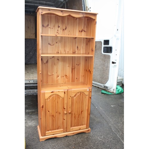 1795 - Pine bookcase with cupboard under 71 1/2