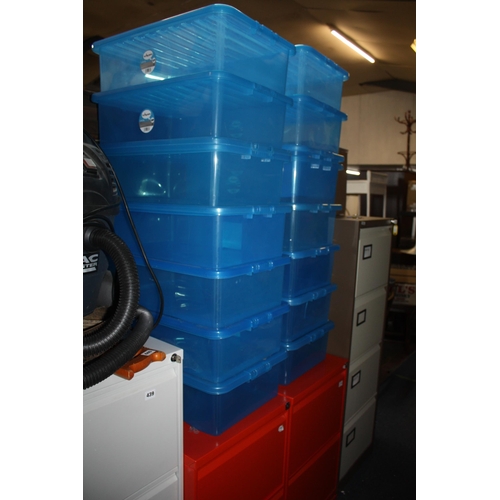 442 - 14 blue plastic storage crates 7