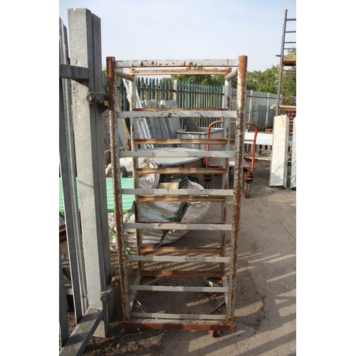 50D - Heavy duty shelving on wheels 63