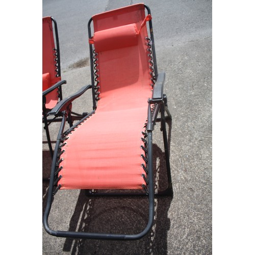 163 - Pair folding garden chairs