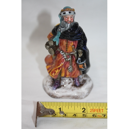 540 - Royal Doulton Good King Wenceslas 3262 4