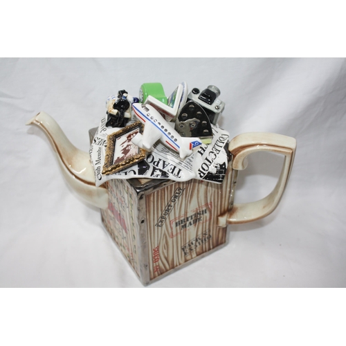 561 - Cardew novelty teapot 8