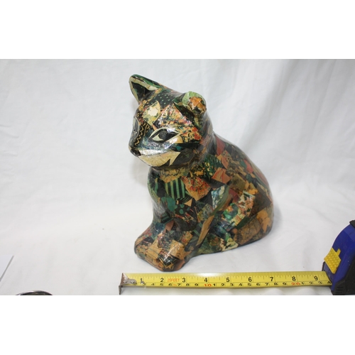 571 - Papier mache Cat ornament 9