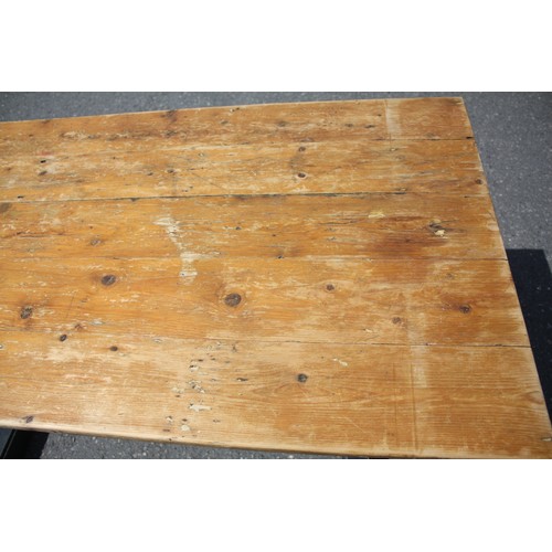 1658 - Painted base pine topped table from the Green Room Dalston Theatre 29 1/2