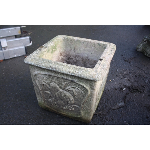 35 - Concrete pedestal planter 10