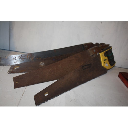 100 - 4 assorted saws