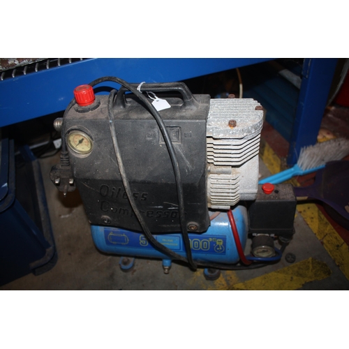 164 - 114 psi oil less compressor