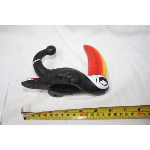 297 - Iron toucan coat hook