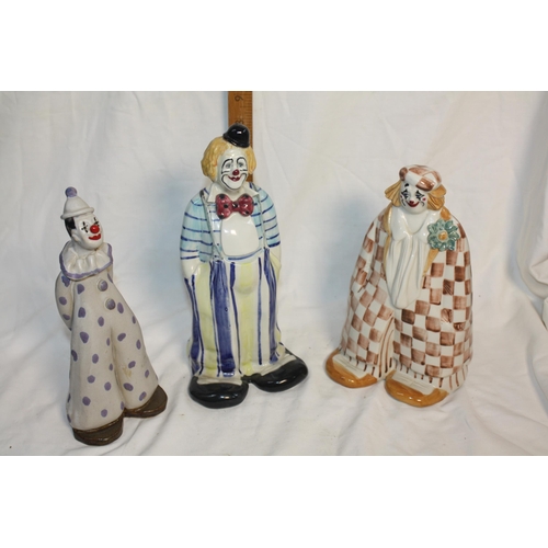 337 - 3 pottery clowns by Elizabeth Haslam Cornwall 10