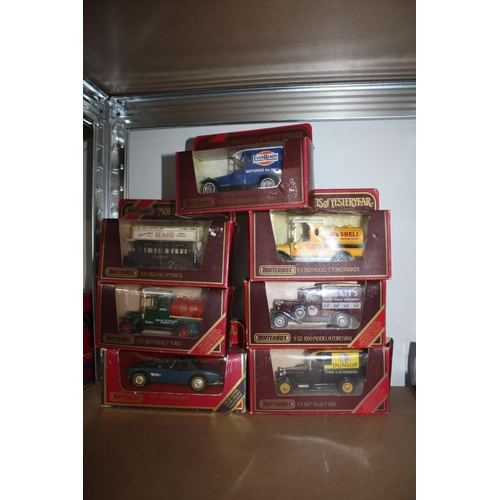 560 - 7 boxed Models of Yesteryear vehicles