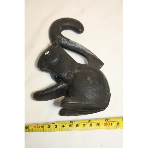 573 - Cast iron squirrel nutcracker