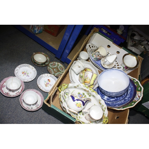 630 - Box assorted cups saucers etc some chips/cracks