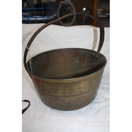 701 - Heavy brass pan with metal handle 12