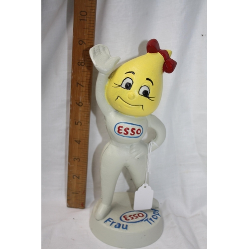 786 - Iron Esso figure