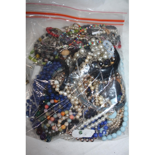 814 - Bag costume jewellery