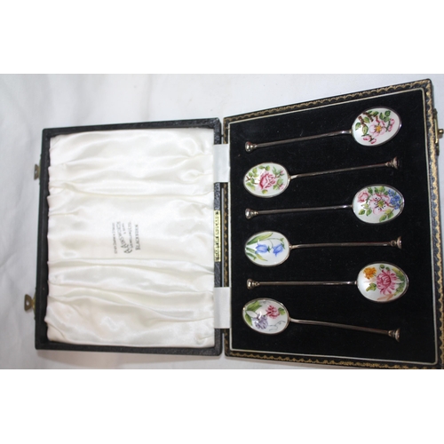 872 - Cased set 6 silver & enamel coffee spoons 56 grammes all in